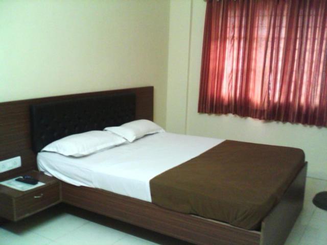 Maple Inn Budget Hotel Μπανγκαλόρ Εξωτερικό φωτογραφία